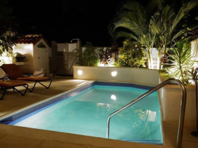 Nanpa, Three Bed Villa, St James West coast, Private pool